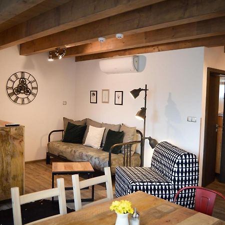 Apartmány Okrouhlá Nový Bor Exterior foto