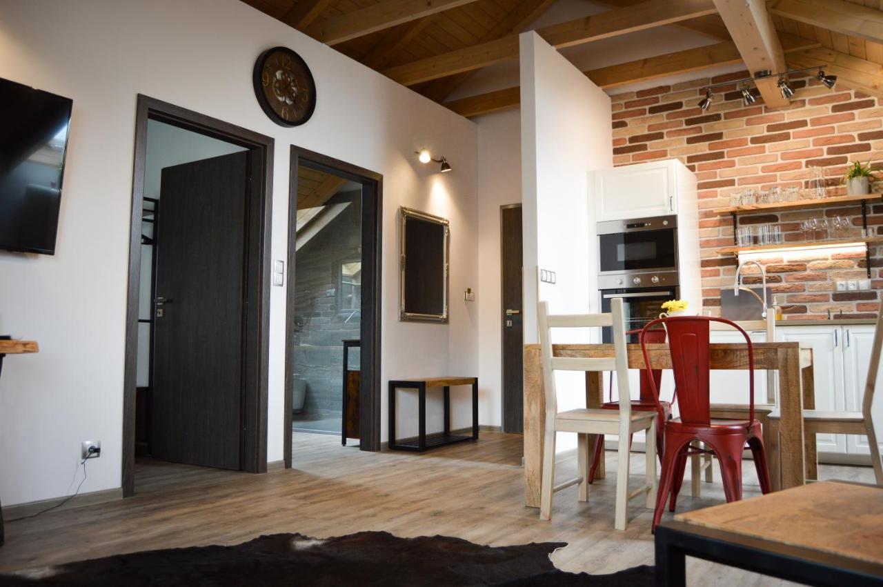 Apartmány Okrouhlá Nový Bor Exterior foto