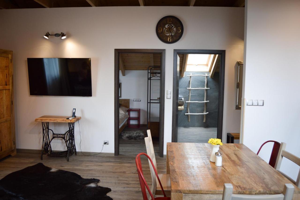 Apartmány Okrouhlá Nový Bor Exterior foto